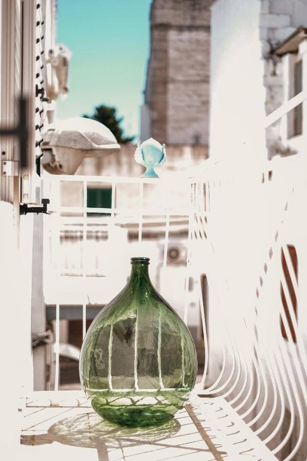 Tetti Bianchi - Deva'S Suite Home Ostuni Εξωτερικό φωτογραφία