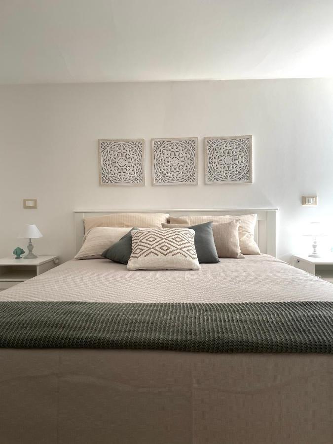 Tetti Bianchi - Deva'S Suite Home Ostuni Εξωτερικό φωτογραφία